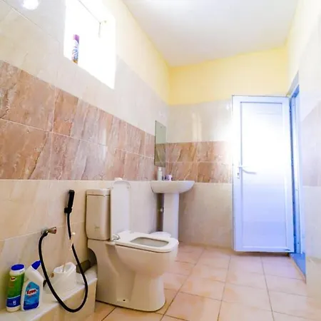 Les International Apartment Mombasa Exterior photo